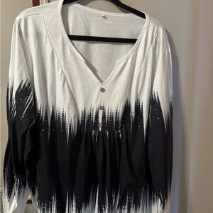 Women's Black & White V-Neck Button Front Top